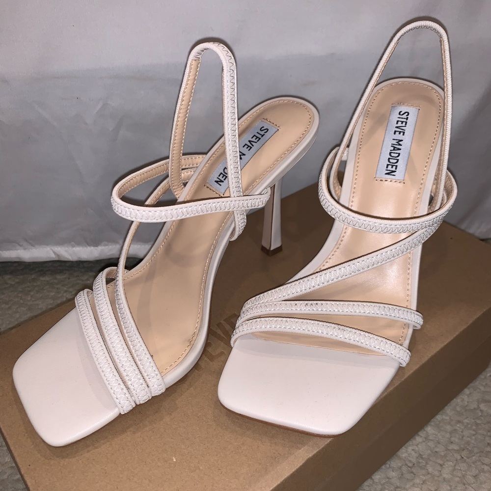 Steve Madden Strappy Nude Heels NEW IN WITH BOX